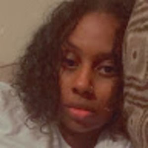 Meet your Posher, Chasity